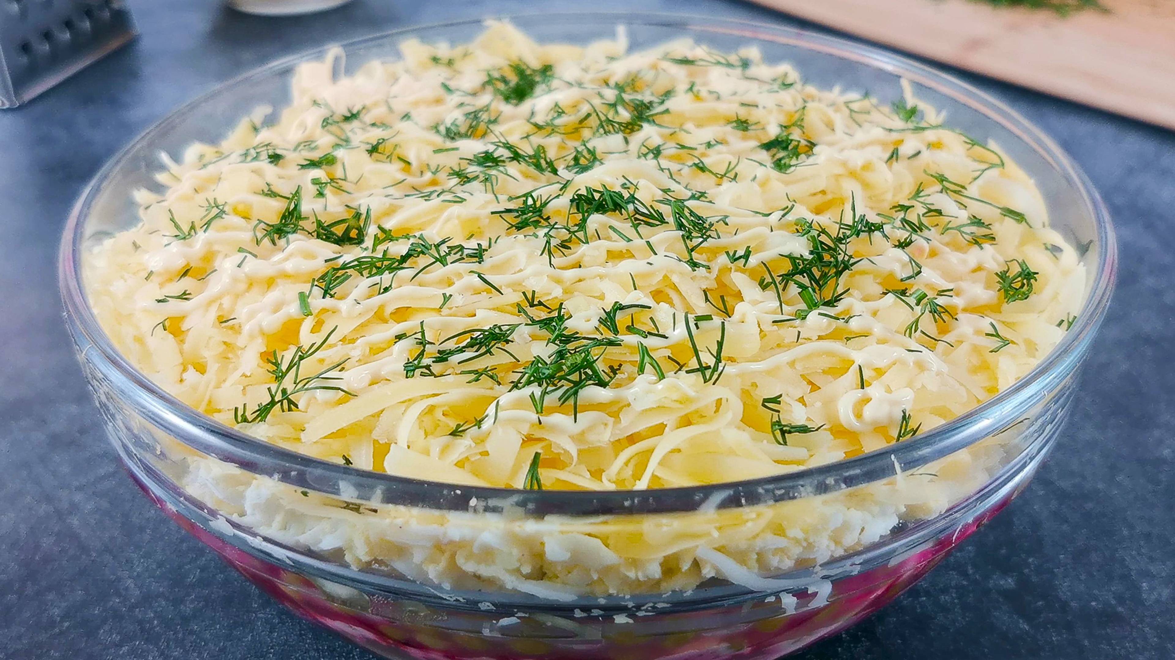 Салат из свеклы Простушка. Минимум ингредиентов но очень вкусно