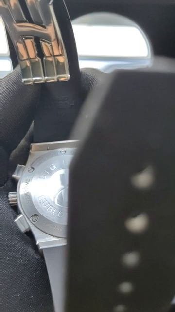 Часы Hublot Classic Fusion