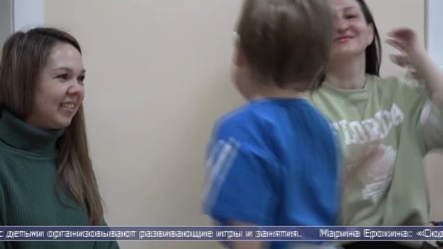 08.10.2025 В Южно-Сахалинске для беременных и мам с детьми проводят тематические мероприятия