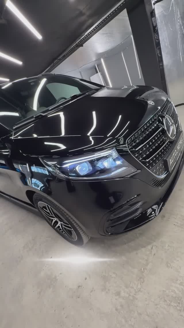 С НДС Mercedes-Benz V 300d 4M Extra-long