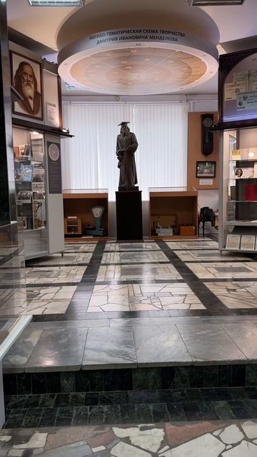 Он мой номер 1! Сегодня в рубрике #обзор_ТИУ расскажем про первый корпус ТИУ