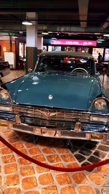 retrocar shorts