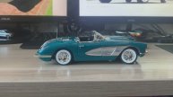 Обзор модели Chevrolet Corvette 1958 в масштабе 1:18 от Motormax