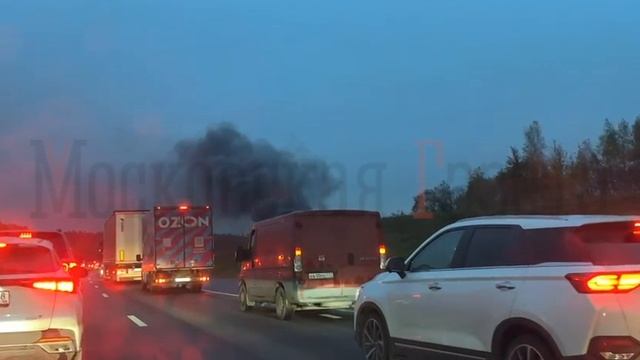 На выезде из Коломны горит фура