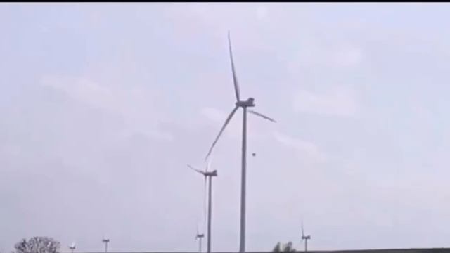 Сфера Останавливает Ветряную Турбину