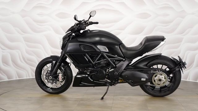 Ducati Diavel Vin ZDMG105JAEB020720
