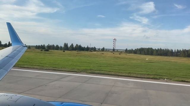 Взлёт Boeing 737-800
