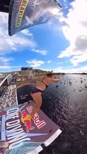 Вот это съемка😍 Очень круто выглядит)))
