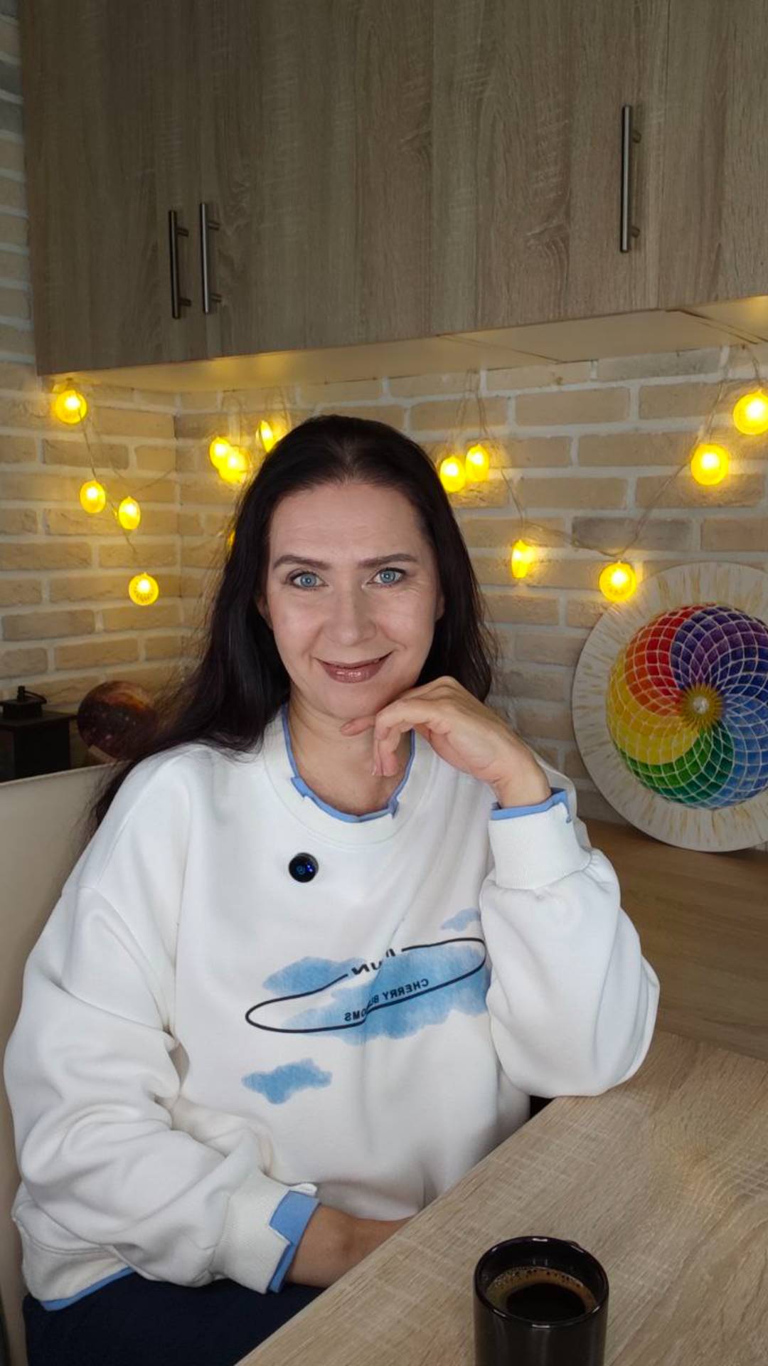 Почему женщина притягивает слабых мужчин. Полное видео по ссылке в описании