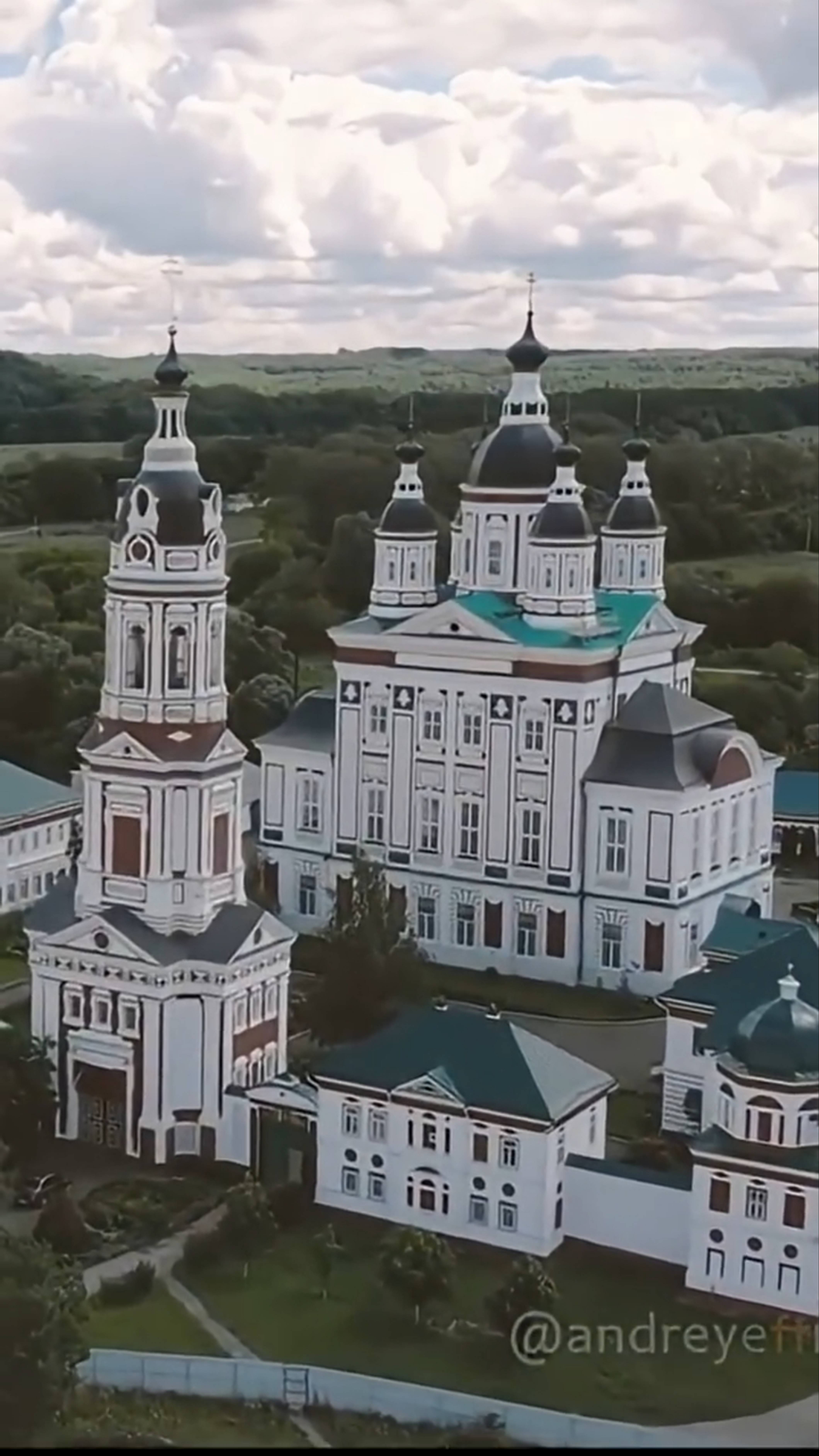 Храмы России