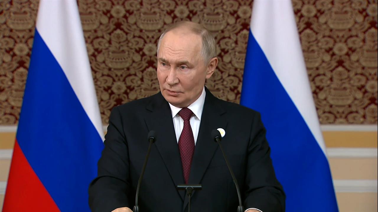 Путин заявил, что в сфере миграции много проблем