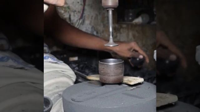Как делают теннисные мячи
