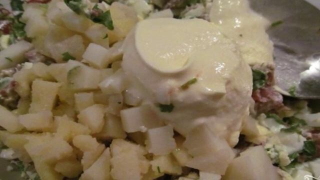 Салат мясной со свининой