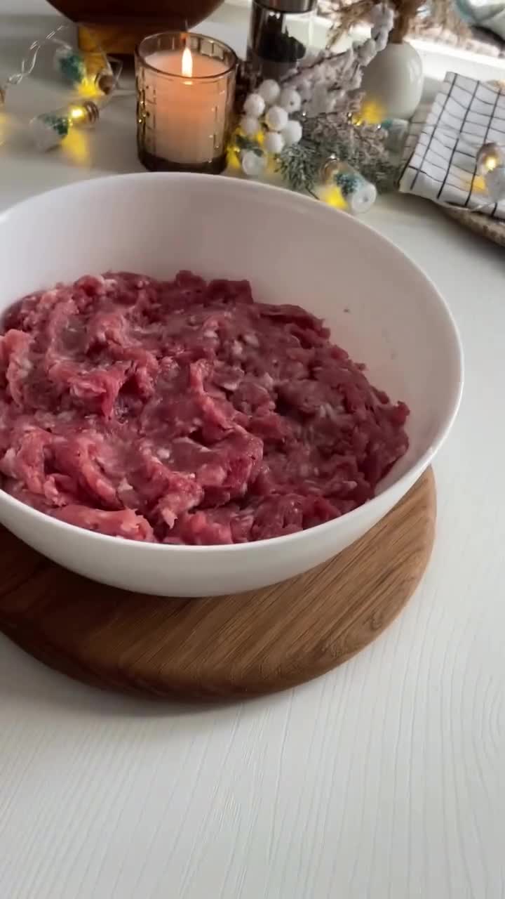 🥩 Мясной рулет из фарша на праздничный стол