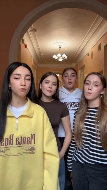 Николь Катя Алина Полина .mp4