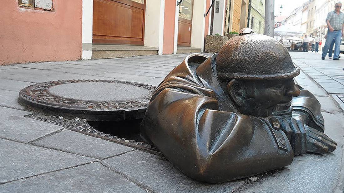 Памятники и скульптуры мира