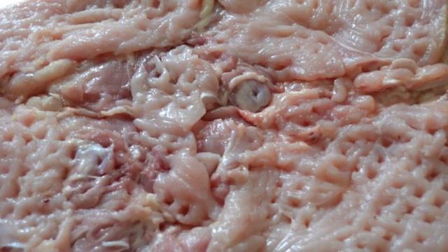 Рулет из целой курицы