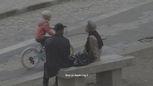 IPhone 17 Pro Cinematic 4k Paris