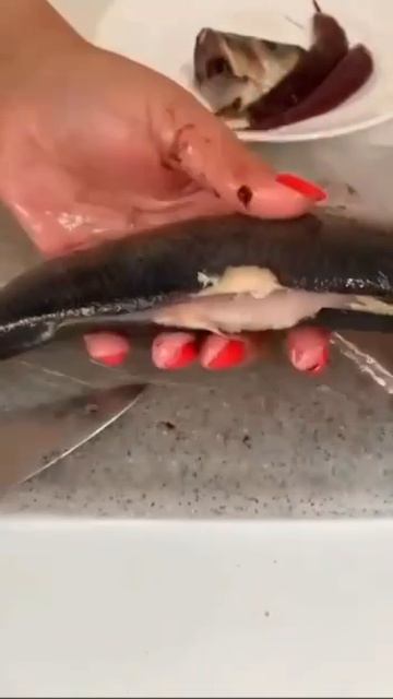 How To Peel A Herring Quickly
