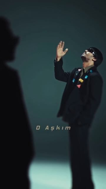 Xamdam Sobirov Kim Bilan Duet Deb Uylaysiz