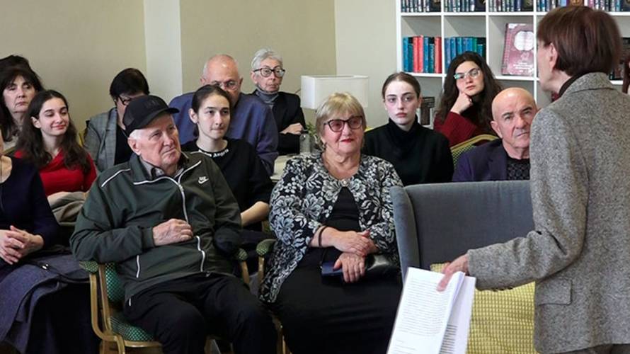 В национальной научной библиотеке провели вечер памяти Варвары Каргиновой