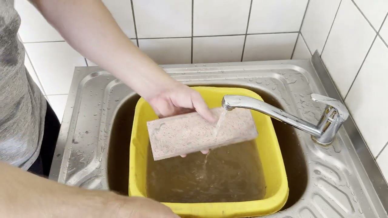 Galandame Kamisori Su Naniwa Pink Alumina Ir Otaniyama Skustuvų Akmeniu