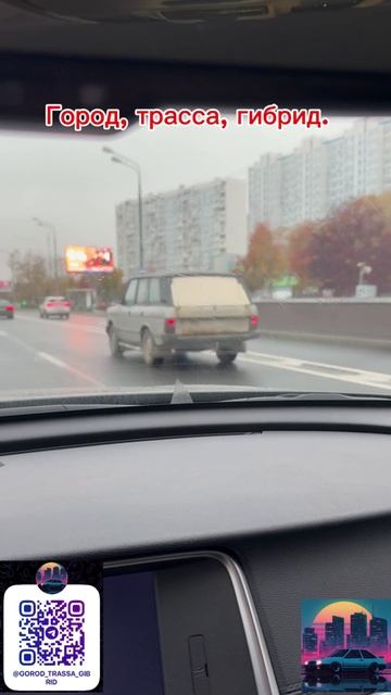 Land Rover из 20 века с фанерой вместо стекла.