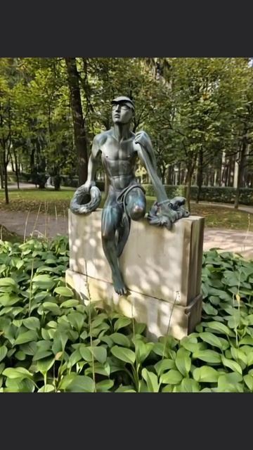 Яндекс Алиса оживляет фото (бесплатно)