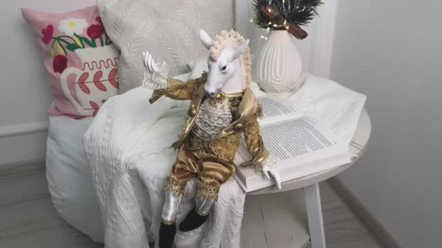Ёлочная игрушка КОНЬ ГЕНРИХ, полиэстер, 40 см, 5001172
