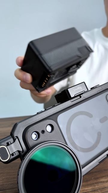 Complete IPhone 17 Pro Max Filmmaking Solution🎬   SmallRig Setup