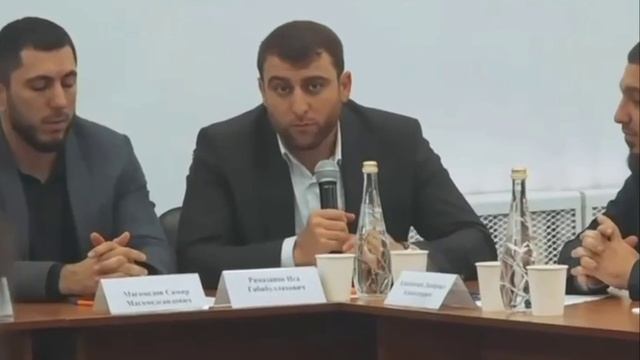 Участие в региональном совещании председателей комитетов по молодёжи