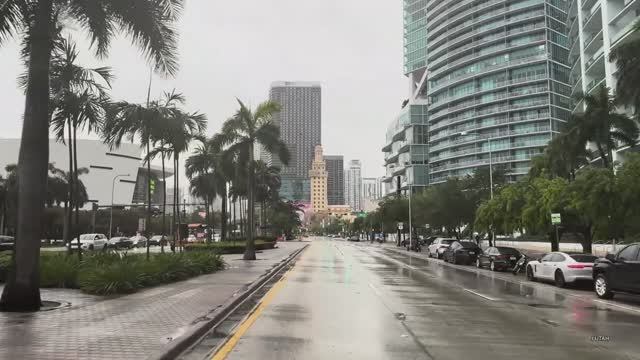 Майами 4K - Дождливый горизонт - Поездка по центру города - США