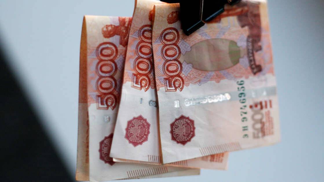 Средняя пенсия в России просела ниже четверти от зарплаты