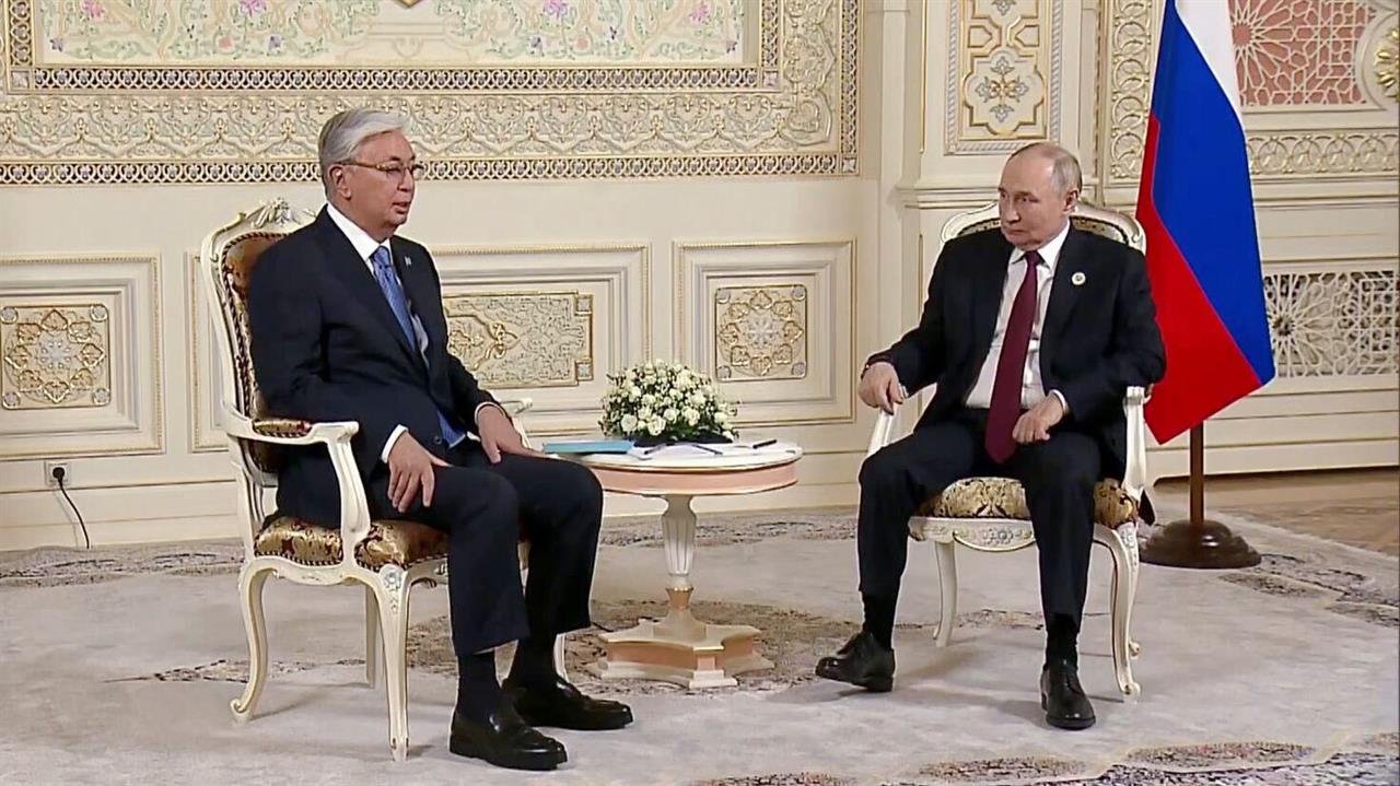 Владимир Путин провел встречу с президентом Казахстана