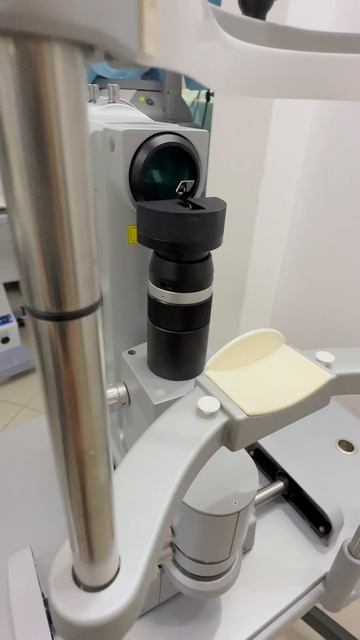 YAG-лазер Ellex ULTRA Q REFLEX — система нового поколения для переднего и заднего отрезка глаза