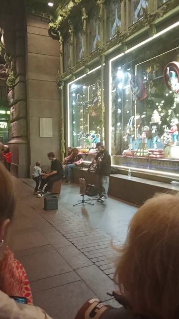 песня батарейка в Санкт Петербурге (13.09.2025)