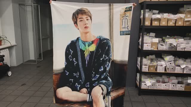 Ким Сок Чин BTS флисовый фотоплед 110х150 см
