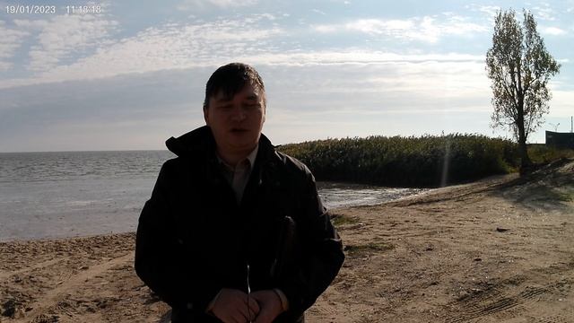 Ни холоден ни горяч