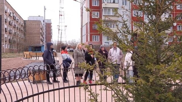 В сквере «Ёлка» завершен монтаж освещения, проведено дополнительное благоустройство