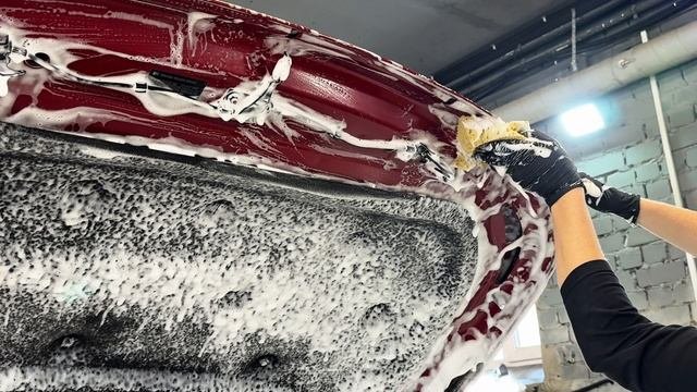 Мойка двигателя автомобиля Range Rover Sport с консервацией