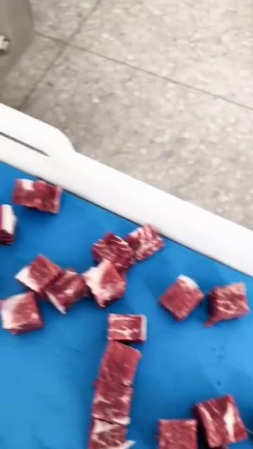 Arctek Машина для нарезки мяса кубиками
