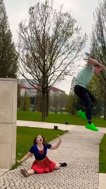 Unexpected Prank The Girl