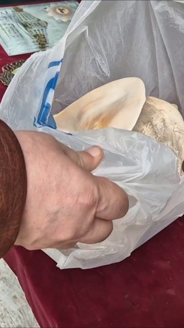 Огромная раковина на барахолке Левша. Полный обзор на канале. #винтаж #блошиныйрынок #барахолка