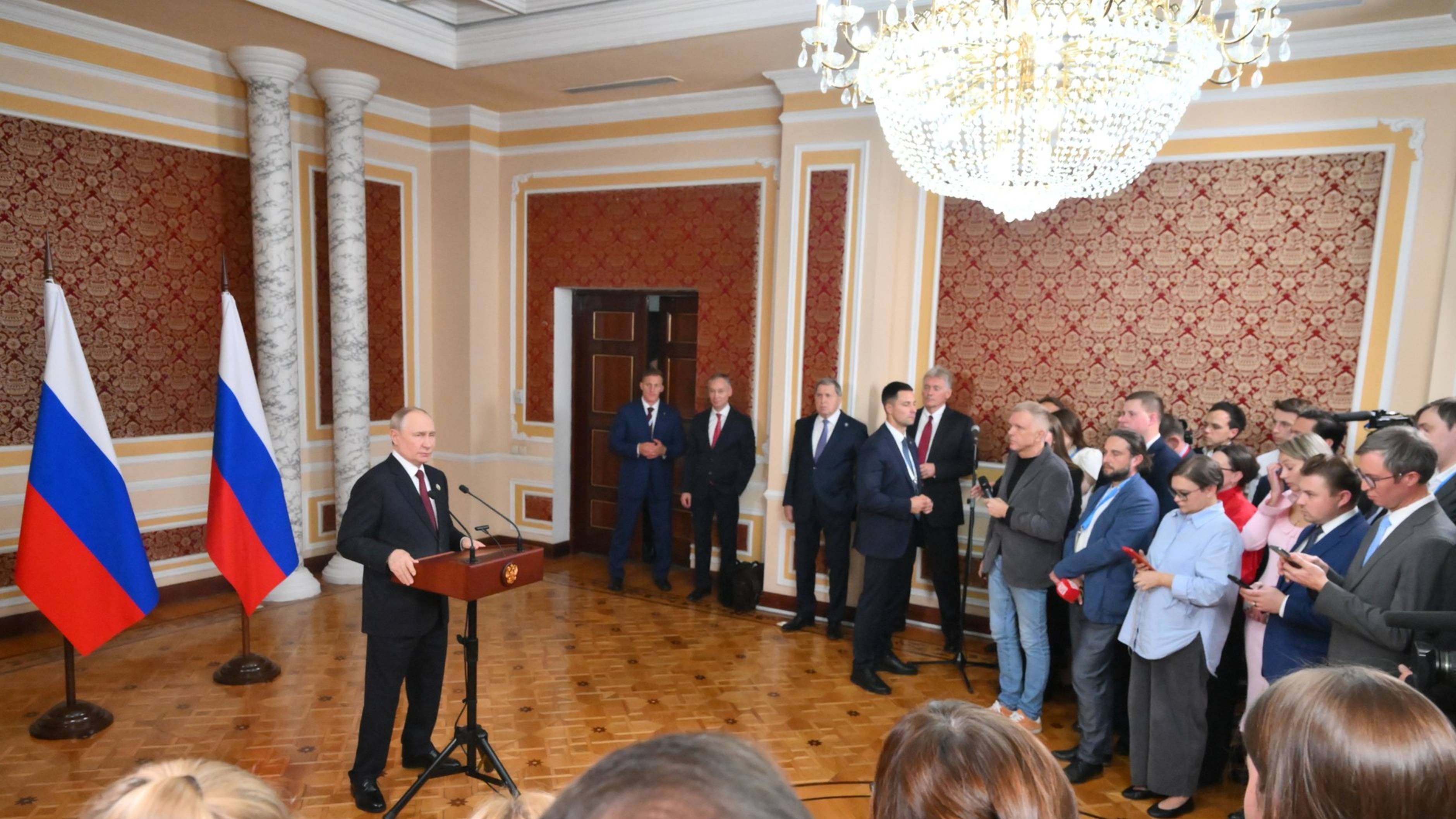 Владимир Путин пресс-конференция по итогам визита в Таджикистан, Душанбе, 10 октября 2025 года