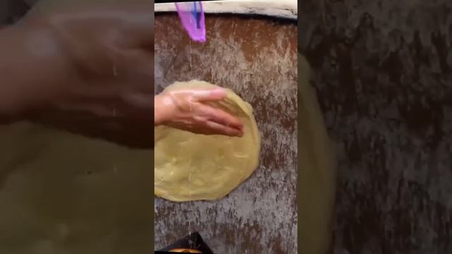 Мясо в горшочке.