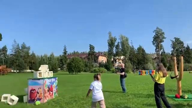 Аттракцион Angry Birds на летний тимбилдинг