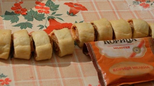 Розочки из дрожжевого теста с сахаром