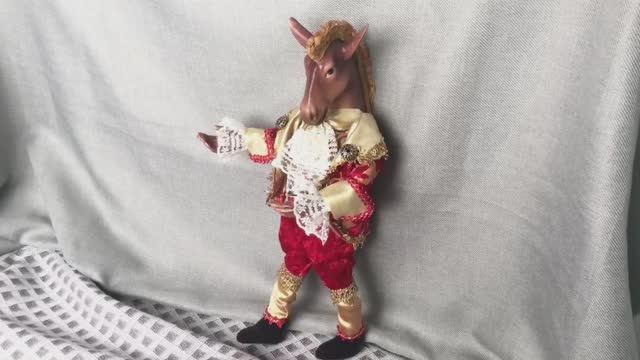 Ёлочная игрушка КОНЬ ПАТТОН, полиэстер, 40 см, 5001170