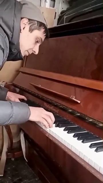 Мы к вам заехали на час...