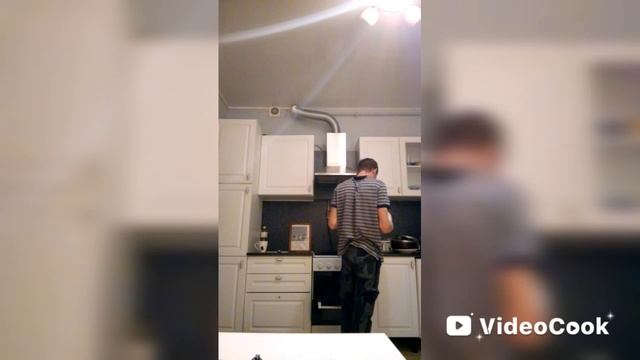 делаю сухари и разговариваю про батуты